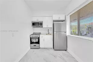 1839 Funston St, Hollywood, FL 33020 - Photo 8