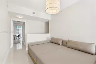 6000 Collins Ave, Miami Beach, FL 33140 - Photo 20