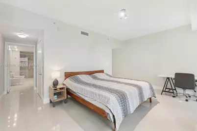 6000 Collins Ave #306, Miami Beach, FL 33140 - Photo 24