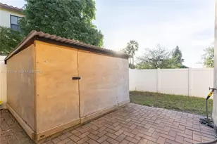 4638 NW 59th St, Tamarac, FL 33319 - Photo 32