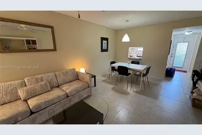 8280 Sunrise Lakes Blvd #205, Sunrise, FL 33322 - Photo 2