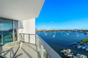 17301 Biscayne Blvd, North Miami Beach, FL 33160 - Photo 2