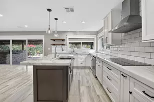 1911 NW 169th Ave, Pembroke Pines, FL 33028 - Photo 6