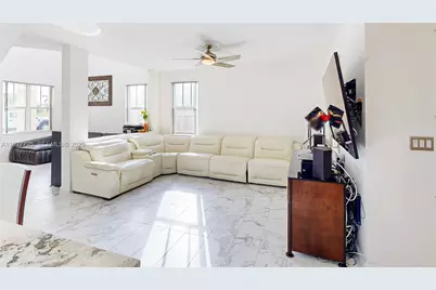 11669 SW 247th St, Homestead, FL 33032 - Photo 14