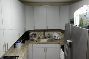 4805 SW 112th Ave, Miami, FL 33165 - Photo 8