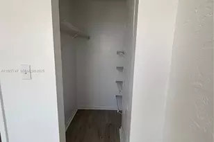 800 Washington Ave, Miami Beach, FL 33139 - Photo 8