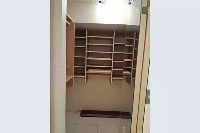 1000 Saint Charles Pl #L2, Pembroke Pines, FL 33026 - Photo 20