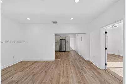 426 SW 26th Rd, Miami, FL 33129 - Photo 24