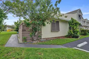 251 W Hemingway Cir, Margate, FL 33063 - Photo 36