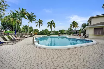 251 W Hemingway Cir, Margate, FL 33063 - Photo 44