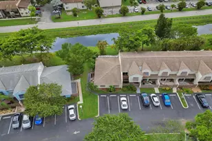 251 W Hemingway Cir, Margate, FL 33063 - Photo 38