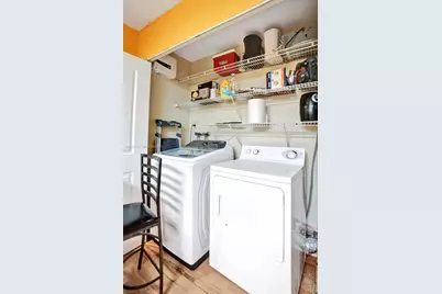 251 W Hemingway Cir, Margate, FL 33063 - Photo 16