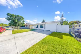 2318 Scott St, Hollywood, FL 33020 - Photo 2