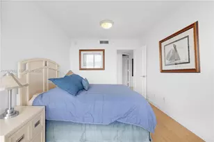 21055 Yacht Club Dr, Aventura, FL 33180 - Photo 16