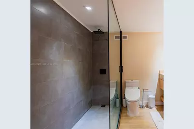 2301 Collins Ave #719, Miami Beach, FL 33139 - Photo 10