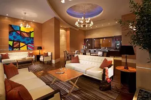 253 NE 2nd St, Miami, FL 33132 - Photo 14