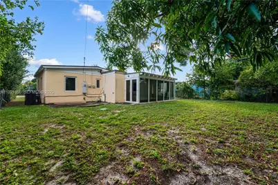 535 NW 117th St, Miami, FL 33168 - Photo 26