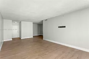 3001 S Ocean Dr, Hollywood, FL 33019 - Photo 10