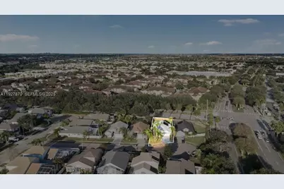 13923 Tallowridge Ct, Orlando, FL 32837 - Photo 32