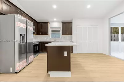 13923 Tallowridge Ct, Orlando, FL 32837 - Photo 12