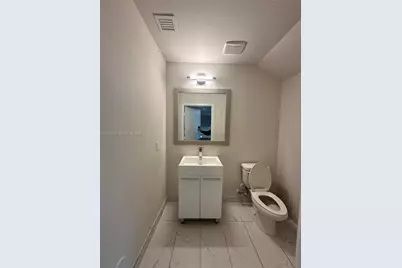 2555 NE 193rd St #2116, Miami, FL 33180 - Photo 4
