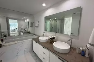 495 Brickell Ave, Miami, FL 33131 - Photo 12