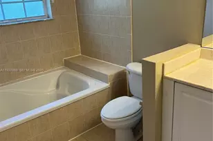 3940 NW 92nd Ave, Sunrise, FL 33351 - Photo 20
