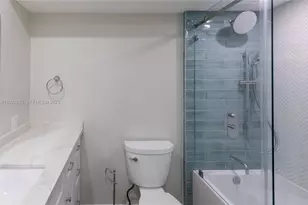 6855 Edgewater Dr, Coral Gables, FL 33133 - Photo 14