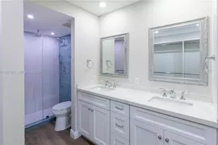 6855 Edgewater Dr, Coral Gables, FL 33133 - Photo 26