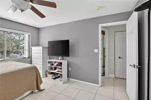 10121 NW 33rd St, Sunrise, FL 33351 - Photo 16