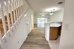 4855 Palmbrooke Cir, West Palm Beach, FL 33417 - Photo 16