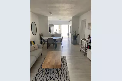 677 NE 24th St #602, Miami, FL 33137 - Photo 8