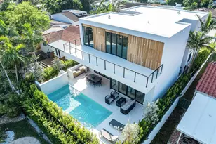 8935 Froude Ave, Surfside, FL 33154 - Photo 50