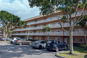 4723 E Lucerne Lakes Blvd E, Lake Worth, FL 33467 - Photo 2
