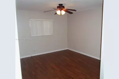 10551 W Broward Blvd #209, Plantation, FL 33324 - Photo 6