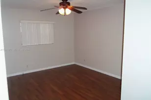 10551 W Broward Blvd, Plantation, FL 33324 - Photo 6