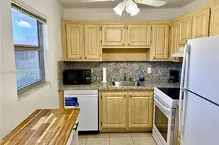 293 Seville M, Delray Beach, FL 33446 - Photo 14