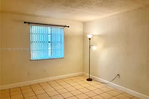 17255 SW 95th Ave, Palmetto Bay, FL 33157 - Photo 8