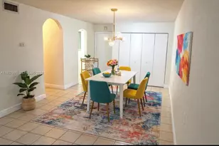 17255 SW 95th Ave, Palmetto Bay, FL 33157 - Photo 4