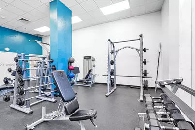 100 Bayview Dr #606, Sunny Isles Beach, FL 33160 - Photo 48
