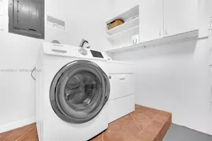 1491 Sorrento Dr, Weston, FL 33326 - Photo 20