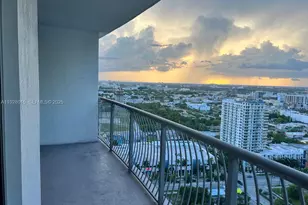 1750 N Bayshore Dr, Miami, FL 33132 - Photo 10