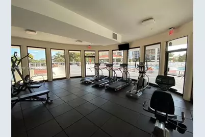 20505 E Country Club Dr #231, Aventura, FL 33180 - Photo 8