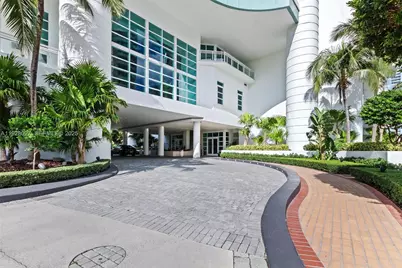 900 Brickell Key Blvd #2002, Miami, FL 33131 - Photo 24
