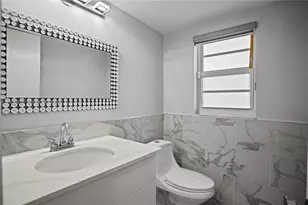 370 E Laurel Dr, Margate, FL 33063 - Photo 6