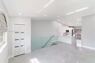 3375 W 76th St, Hialeah, FL 33018 - Photo 8