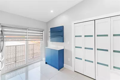 3375 W 76th St #210, Hialeah, FL 33018 - Photo 16
