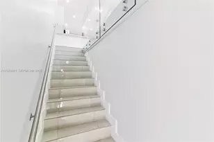 3375 W 76th St, Hialeah, FL 33018 - Photo 28