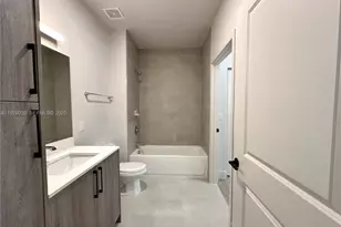 18412 Homestead Ave, Miami, FL 33157 - Photo 6