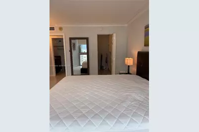 2655 Collins Ave #2105, Miami Beach, FL 33140 - Photo 18